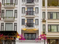Paddy Hotel Hotels near Halong International Cruise Port