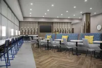 Home2 Suites by Hilton Cullman - 3 estrellas