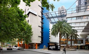 Mercure Melbourne Southbank