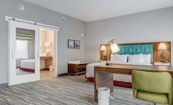 Hampton Inn and Suites by Hilton Cincinnati Midtown Rookwood