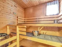Ruokovirran mökki Hotels in Maaninka