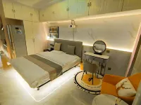 Xiangyang 0355 Homestay (Guangming Hutong)