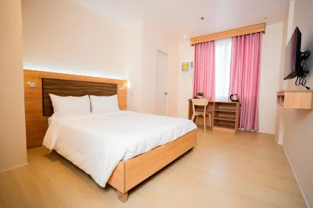 Jvj Hotel Отели рядом с достопримечательностью «Bauan Cockpit Arena»