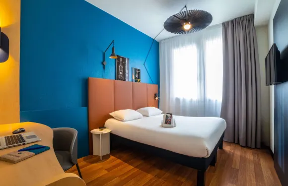 宜必思奧爾納諾蒙馬特爾北部 18ème 酒店