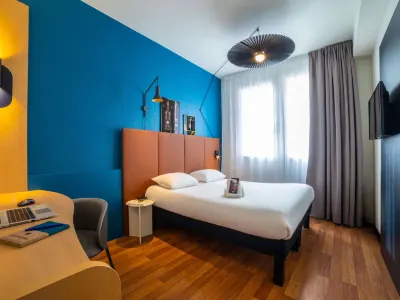 Ibis Paris Ornano Montmartre Nord 18ème Hotellit kohteessa 18. arrondissementti