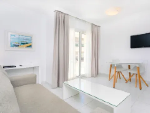 Aparthotel Duquesa Playa Hotels in Santa Eularia des Riu