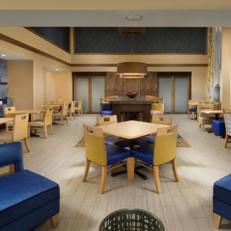Hampton Inn Syracuse Clay