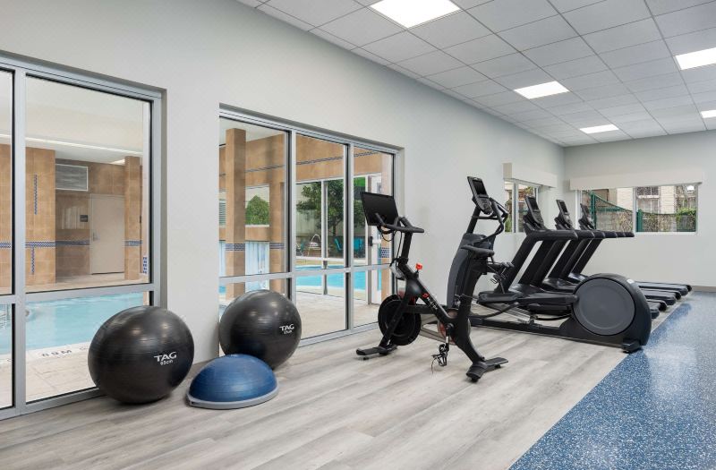 Hampton Inn & Suites Chattanooga/Downtown photo 2