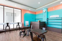 Sans Hotel Rajawali Surabaya by RedDoorz Hotels in Pabean Cantikan