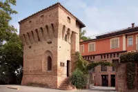 Hotel Castello di Santa Vittoria - Santa vittoria d’alba Hotel in zona Università di Scienze Gastronomiche - Campus