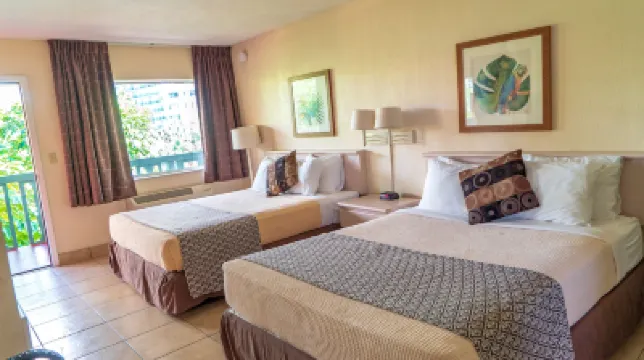 Ft. Lauderdale Beach Resort Hotel Hotels near Vista Park