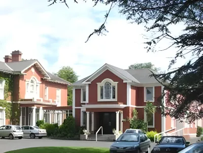 Boyne Valley Hotel - Bed & Breakfast Only Hotel a 