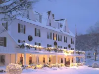 Echo Lake Inn