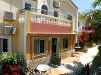 Villas D. Dinis - Charming Residence (Adults Only)
