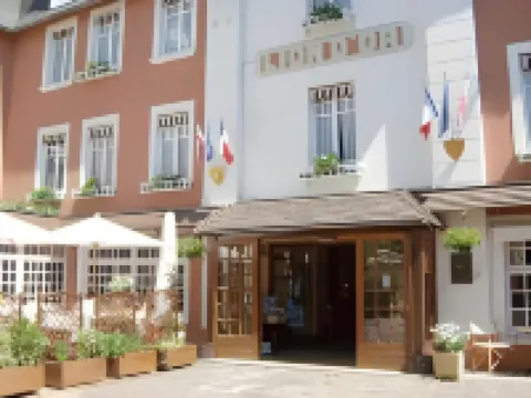 Hotel le Lion d'Or et Restaurant la Table du Lion Hotels in Bayeux