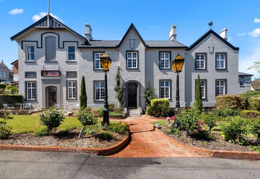 3. 퀄리티 호텔 콜..