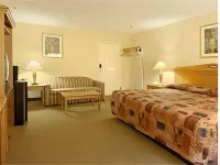 Whitney Inn & Suites Hotels in Hamden