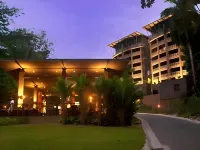 Los Altos Resort