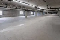 多佛麥客達套房酒店 - 停車場