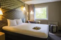 Ibis Zurich Messe Airport - 3-Star