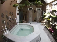 Casa Pedro Loza