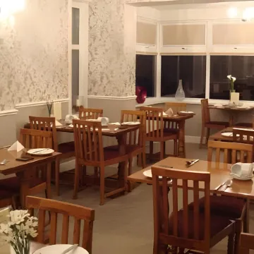 The Fawley Guest House Отели в г. Шанклин