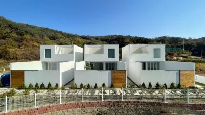 Princess White Leaf Villa Hotels near Magoksa Temple