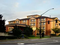 Best Western Lake Oswego Hotel  Suites Hotels in Tigard