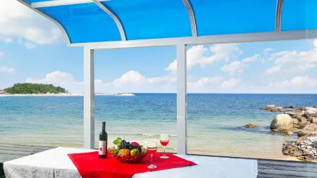 Yangyang White Sand Pension