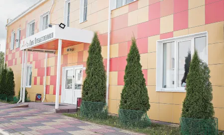 Klub Puteshestvennikov Mini-Hotel Отели рядом с достопримечательностью «Синагога в Туле»