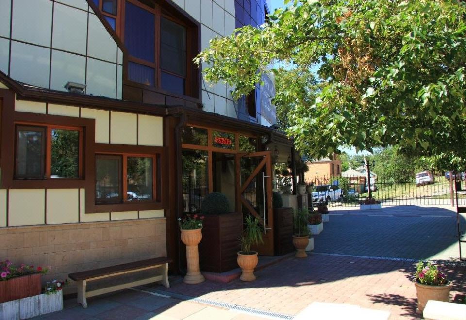 hotel overview picture