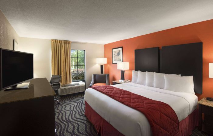 Days Inn by Wyndham Rome Downtown