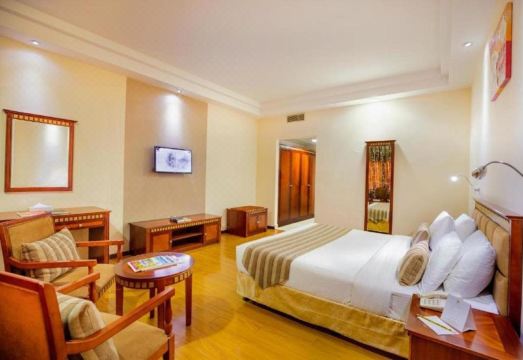 2. 함단 플라자..