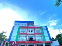DJ Hotel Hotel di Kabupaten Muna