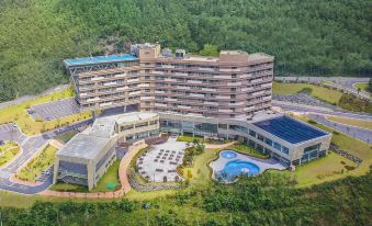 1. 보령베이스 리조..