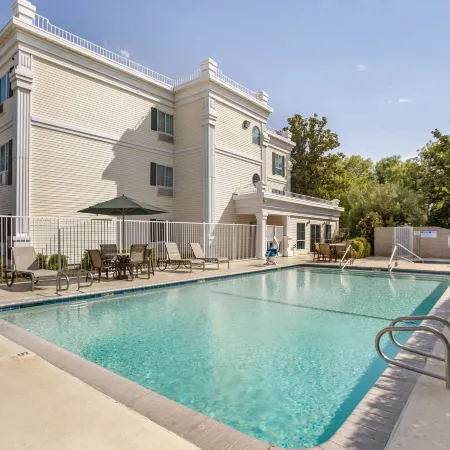 Best Western Clovis Cole