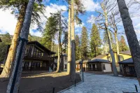 Gostinichno-Restorannyj Kompleks SKi ReSort (Gornolizhniy Kurort) Hotel - 2-Star