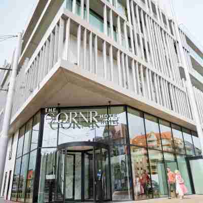 The Cornr Hotel Hotel Exterior