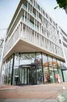 The Cornr Hotel Hotels near King Albert I Memorial
