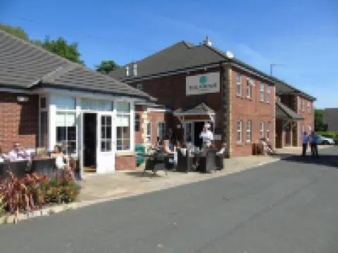 The Avenue Hotel Hotels in Blackburn