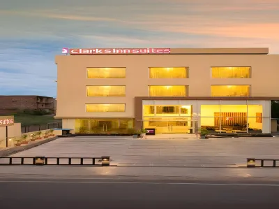 Clarks Inn Suites Katra Các khách sạn ở Katra