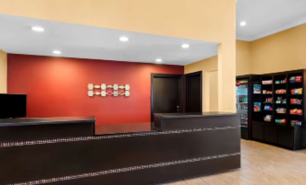 Best Western Plus Fiesta Inn