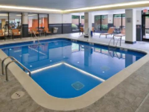 コートヤード スワニー バイ マリオット スワニーのホテル