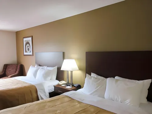 Quality Inn Hotels in New Buffalo Township