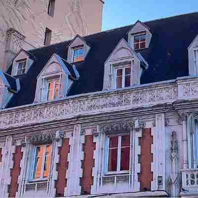 Hôtel QUAI33 Hotel Exterior