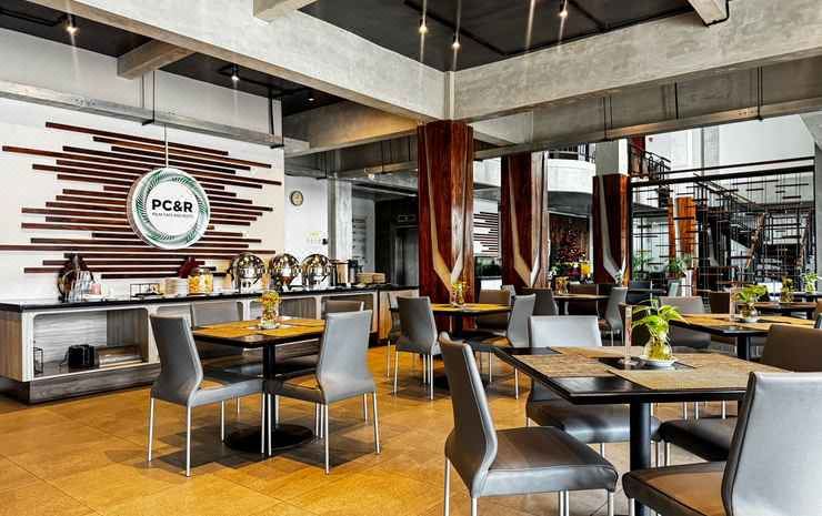 5. 호텔 팜 반자르..