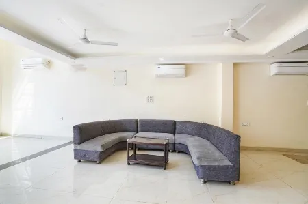 FabHotel the Ganesha Oasis