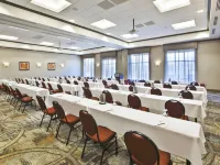 Embassy Suites by Hilton Columbus Airport Hotel di Columbus
