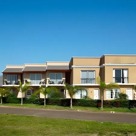 Brisas del Lago Apart y Hotel