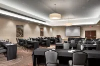 DoubleTree by Hilton Lawrence Hoteles en Lawrence